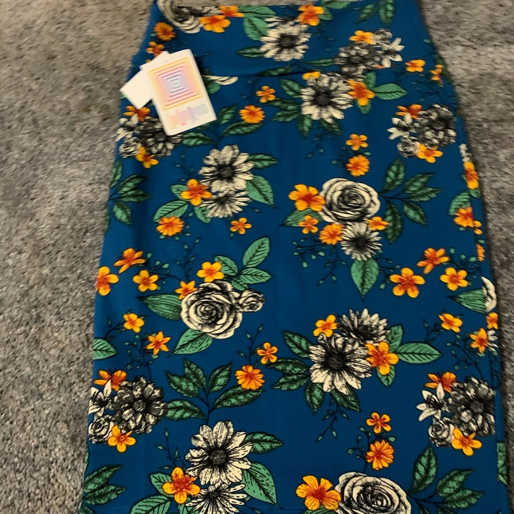 Pencil skirt